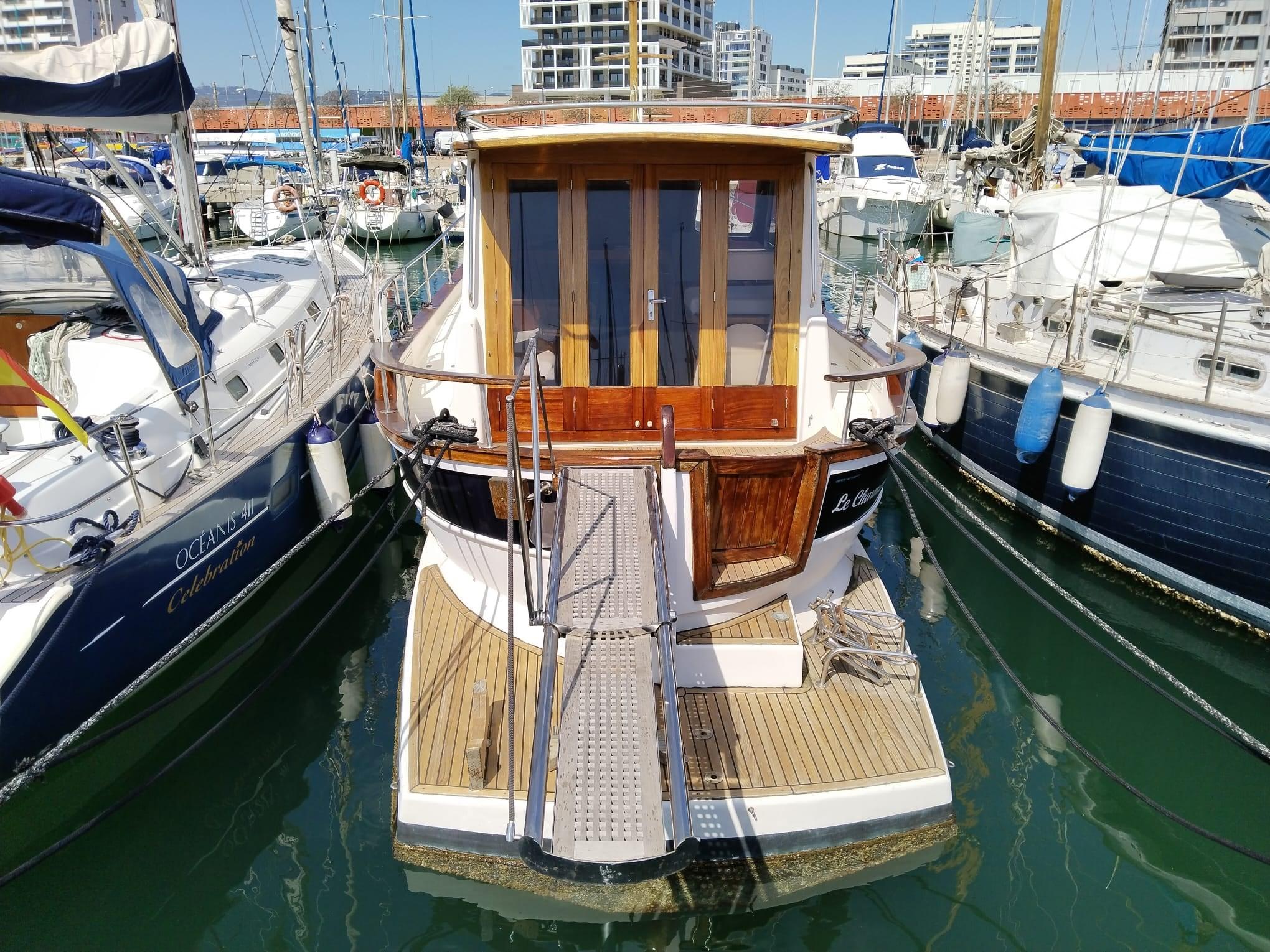 2000 Menorquin 110
