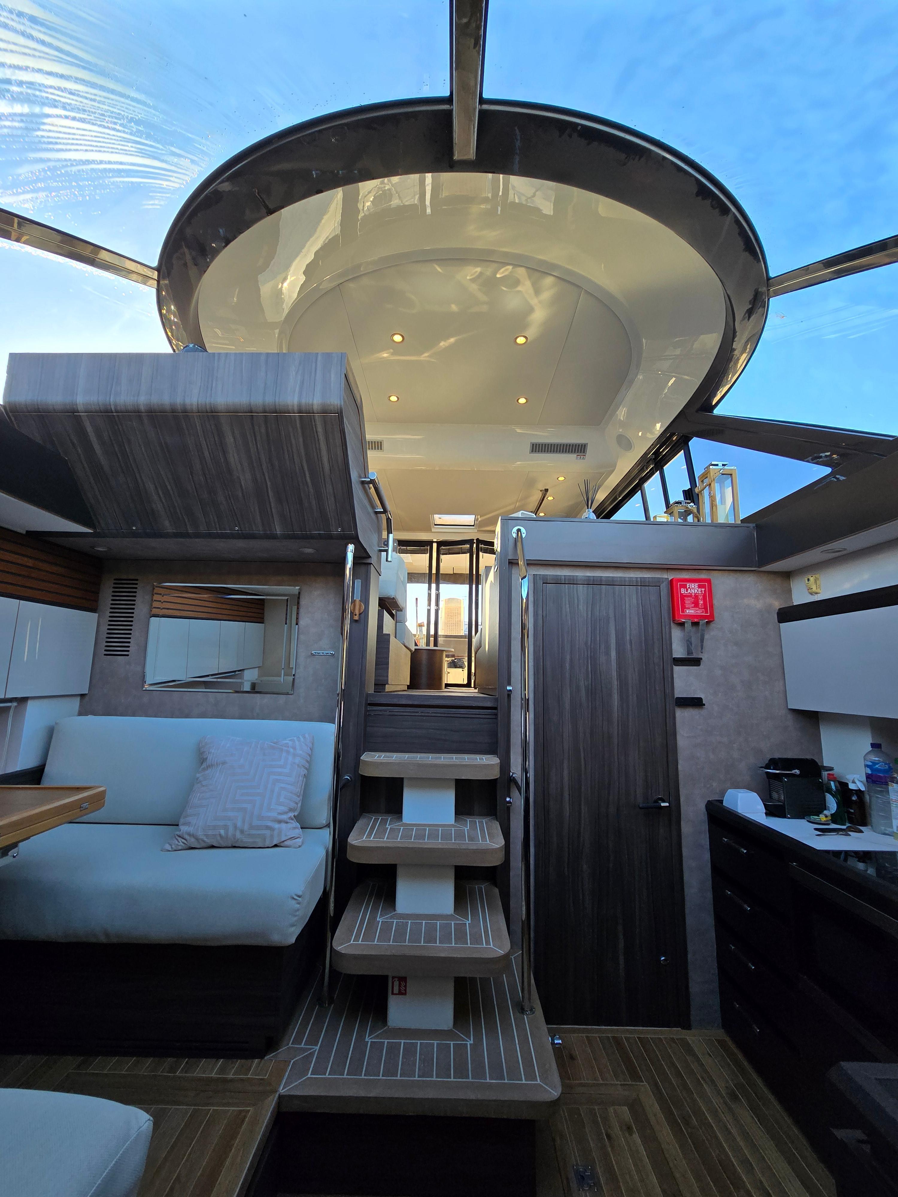 2012 Sealine F46