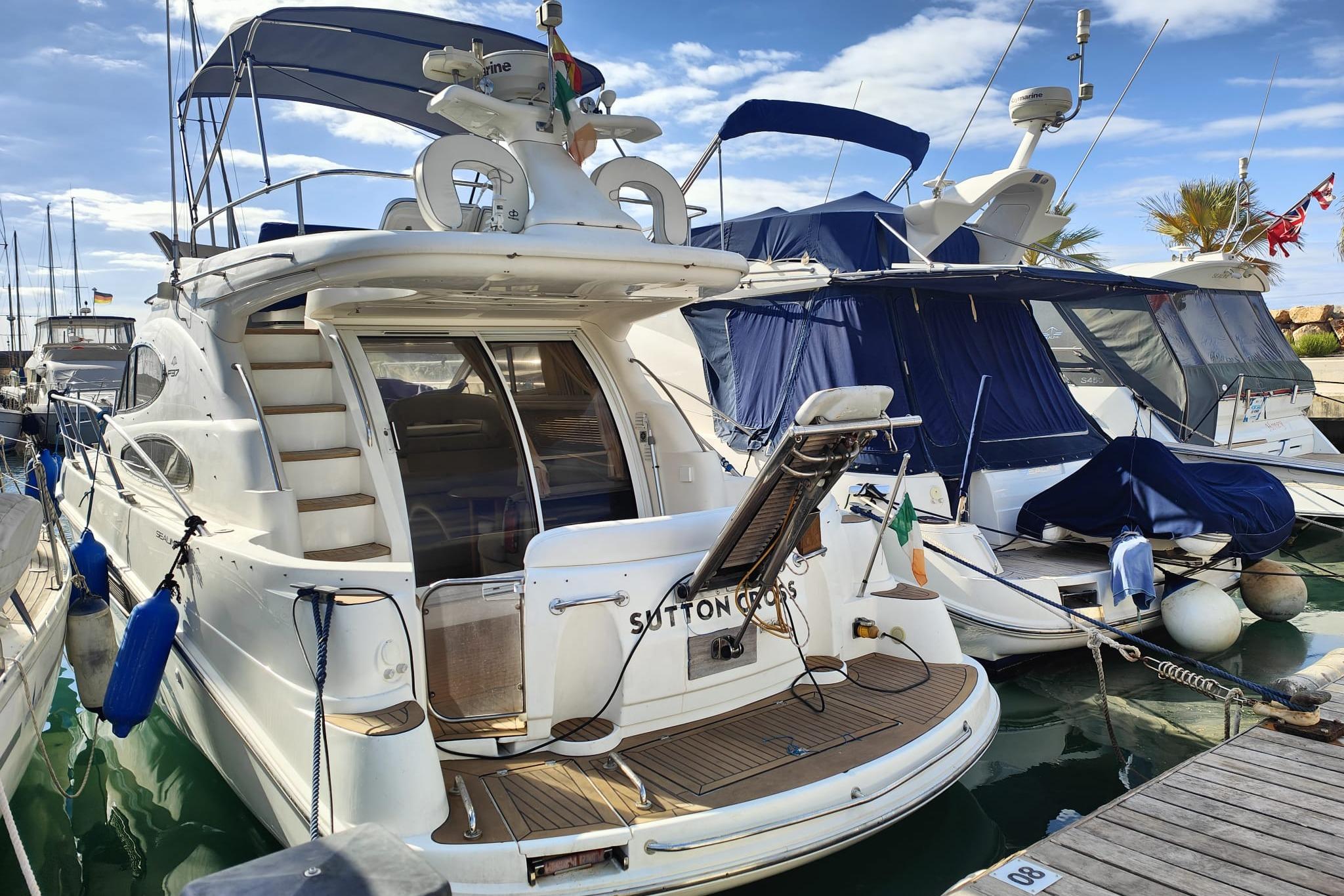 2000 Sealine F37 flybridge