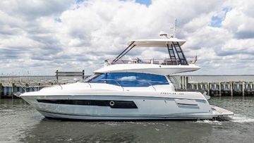 2022 Prestige 460