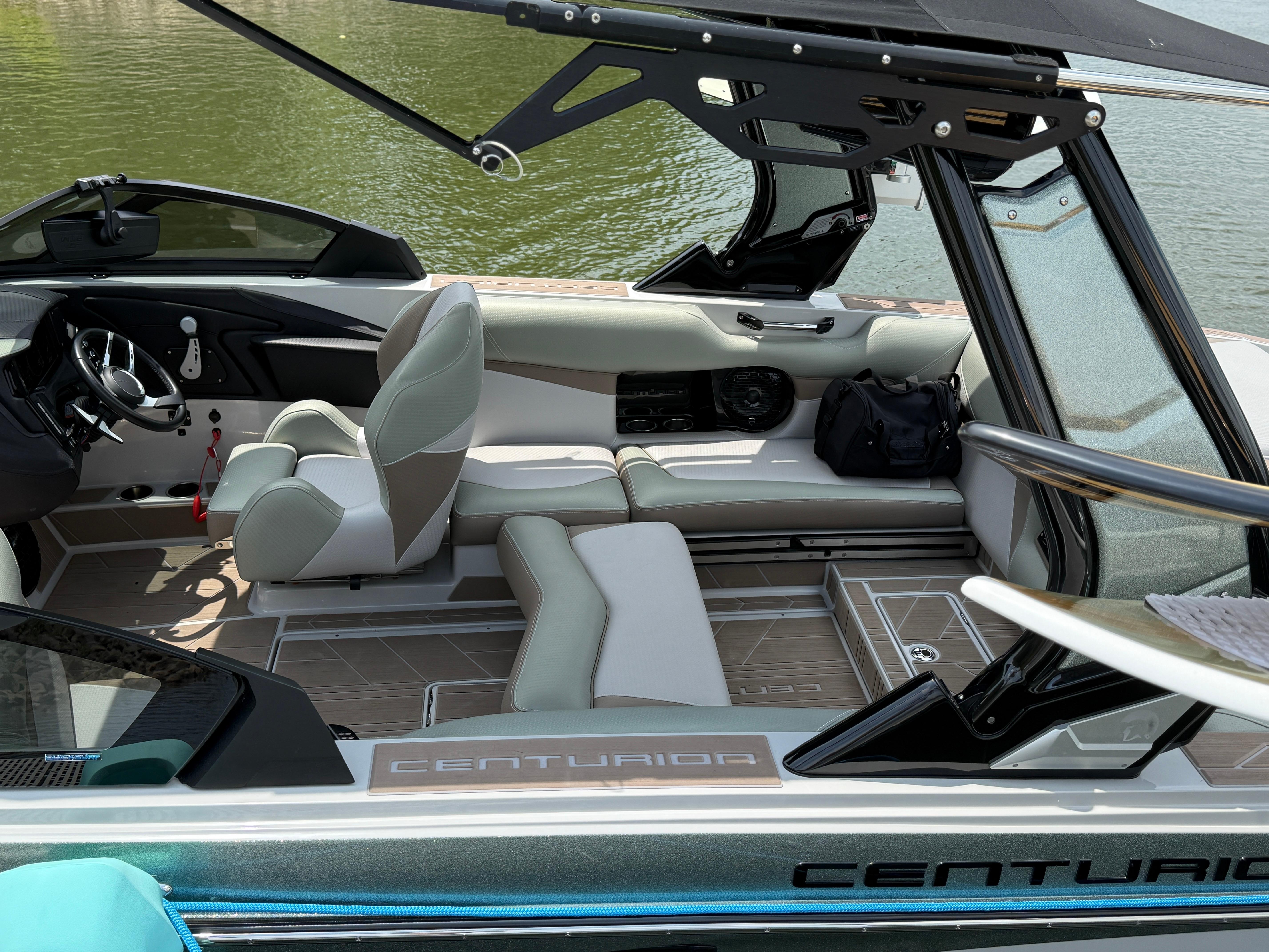 2023 Centurion Vi22