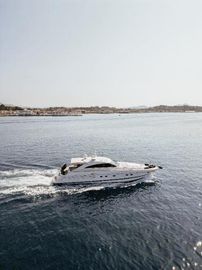 2003 Princess V65