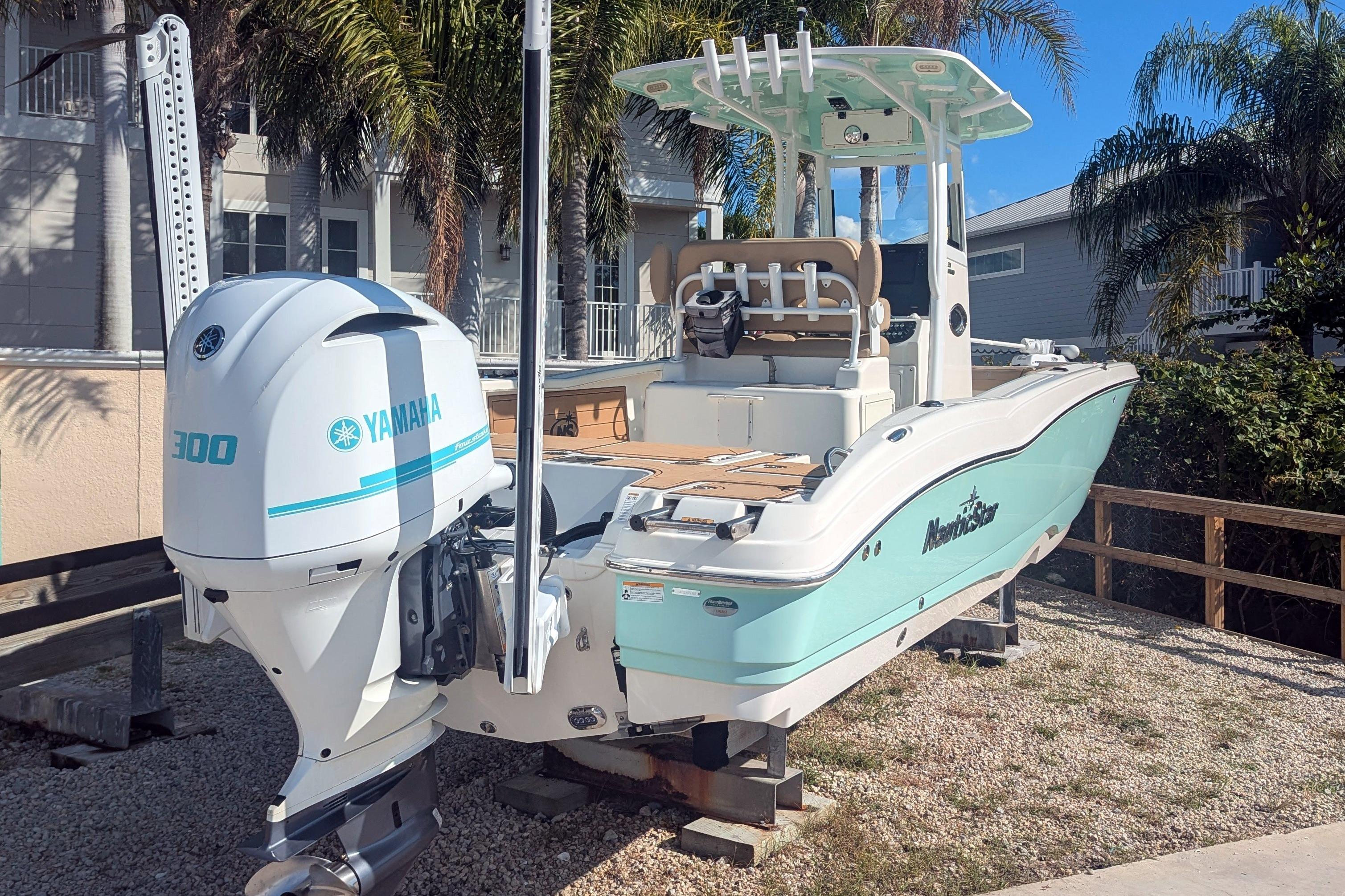 2020 NauticStar 251 Hybrid