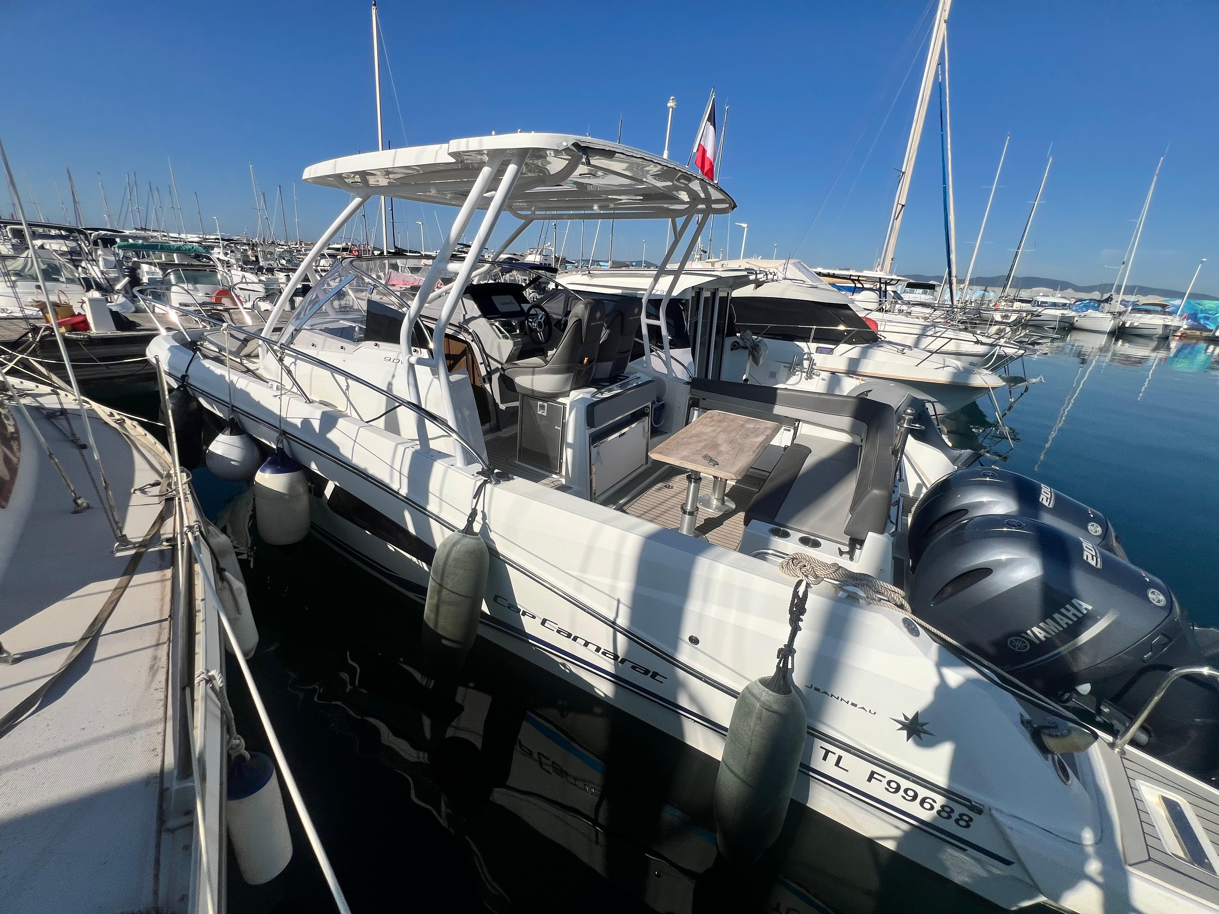 2020 Jeanneau Cap Camarat 9.0 wa