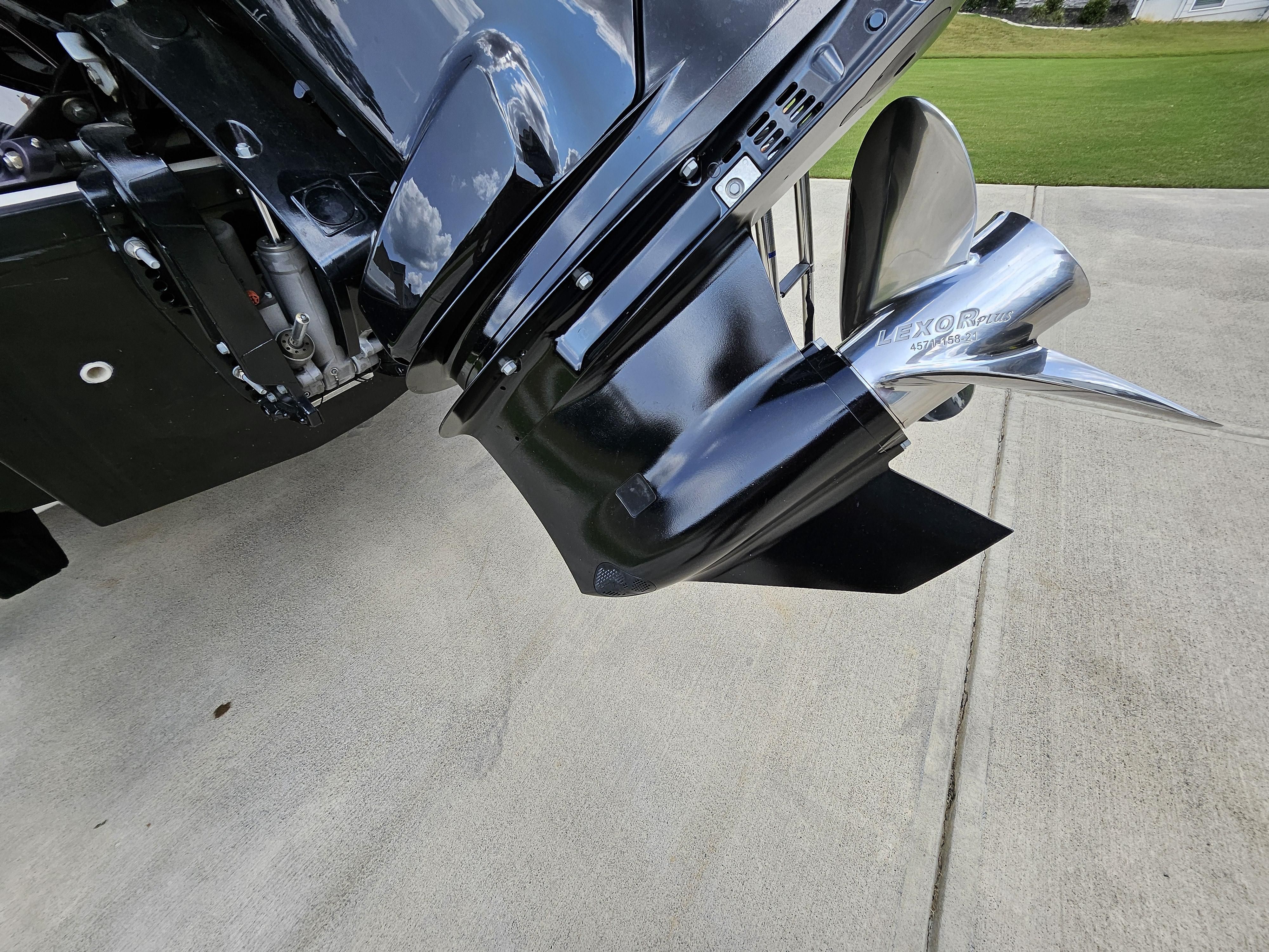 2022 Starcraft SVX231