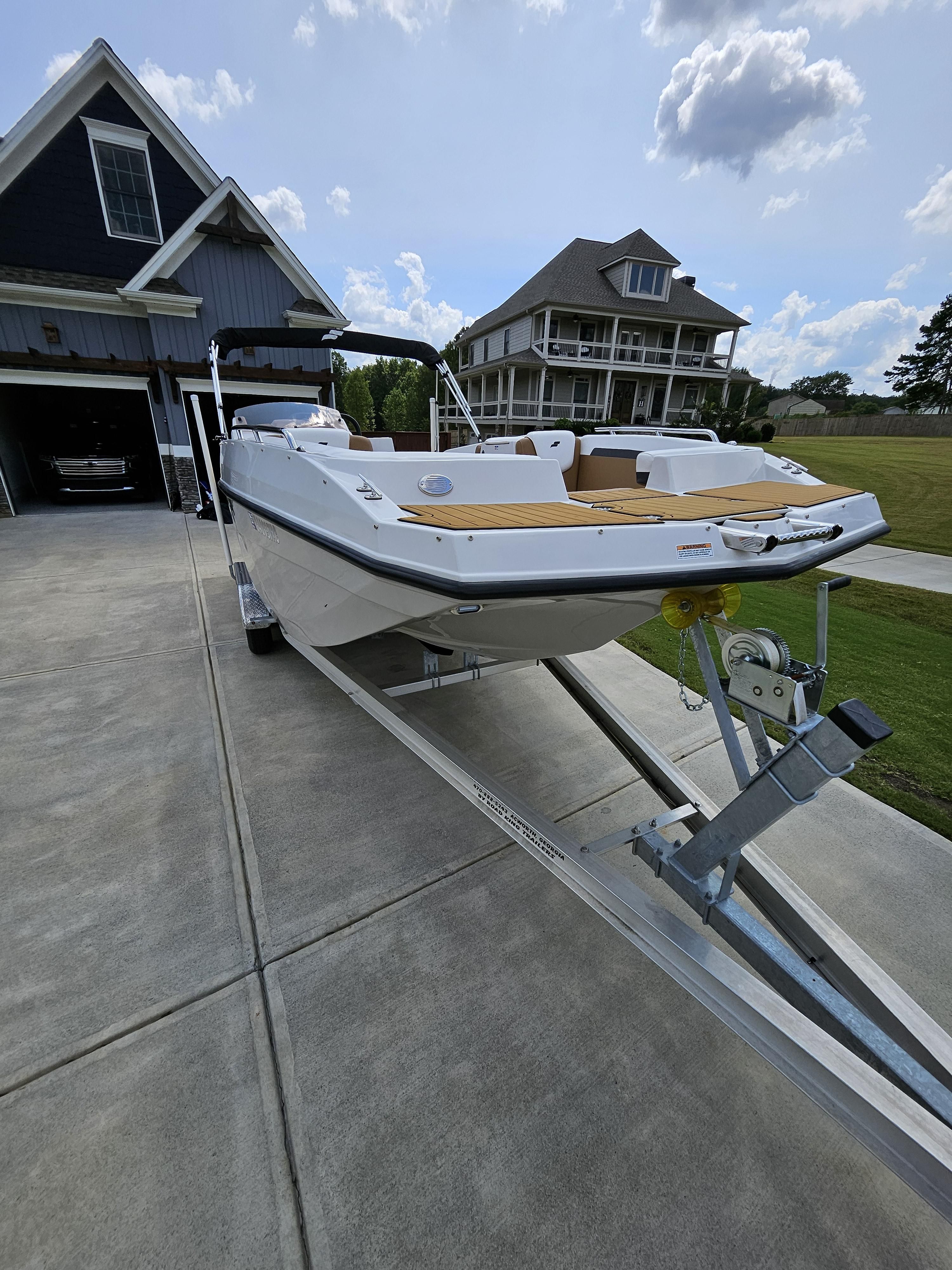2022 Starcraft SVX231