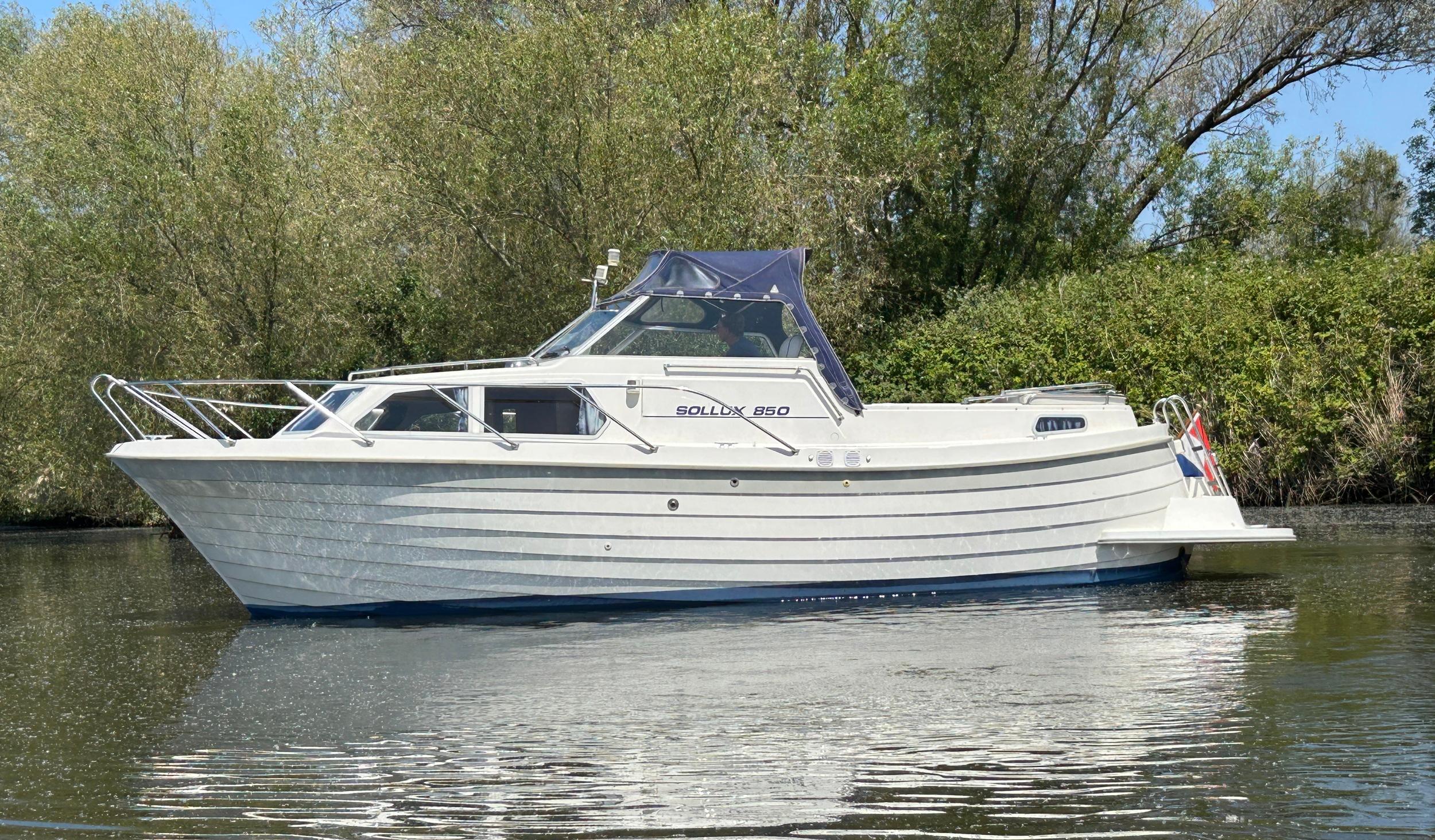 2000 Sollux 850 Twin Cabin Inruil Mogelijk