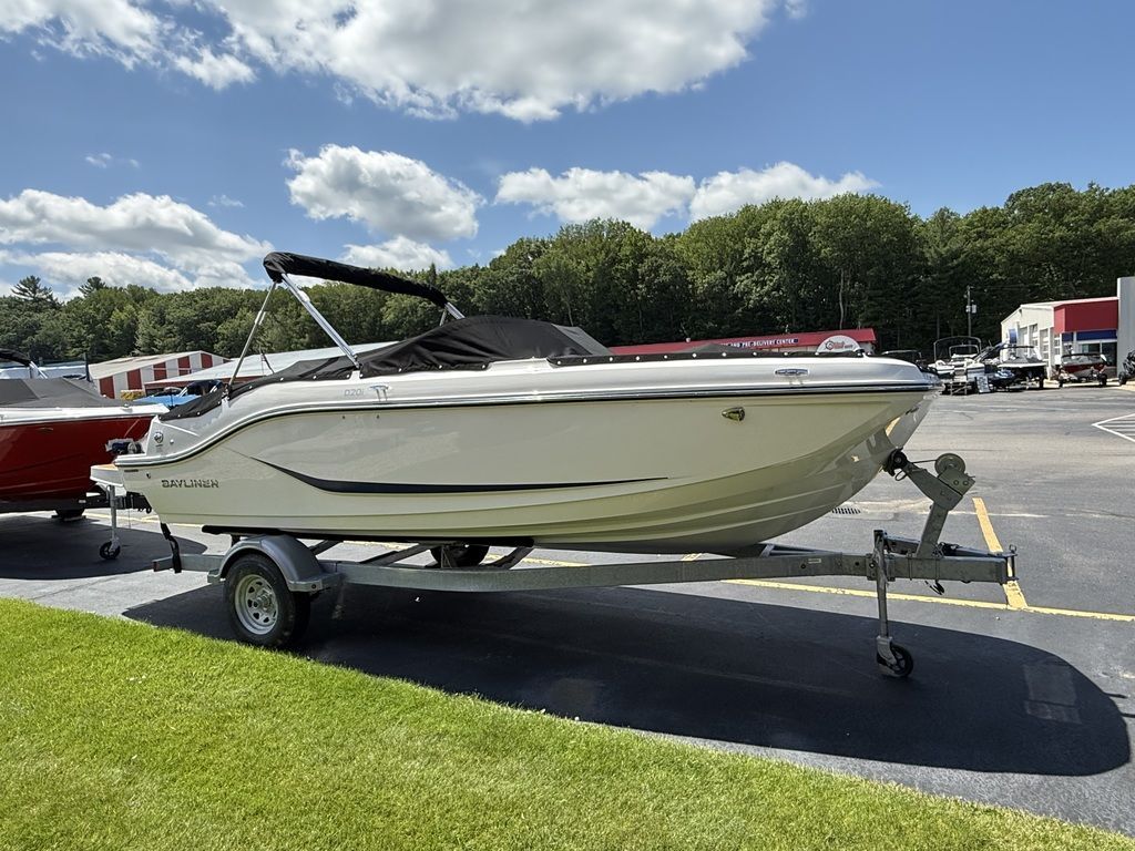 Bayliner D20I