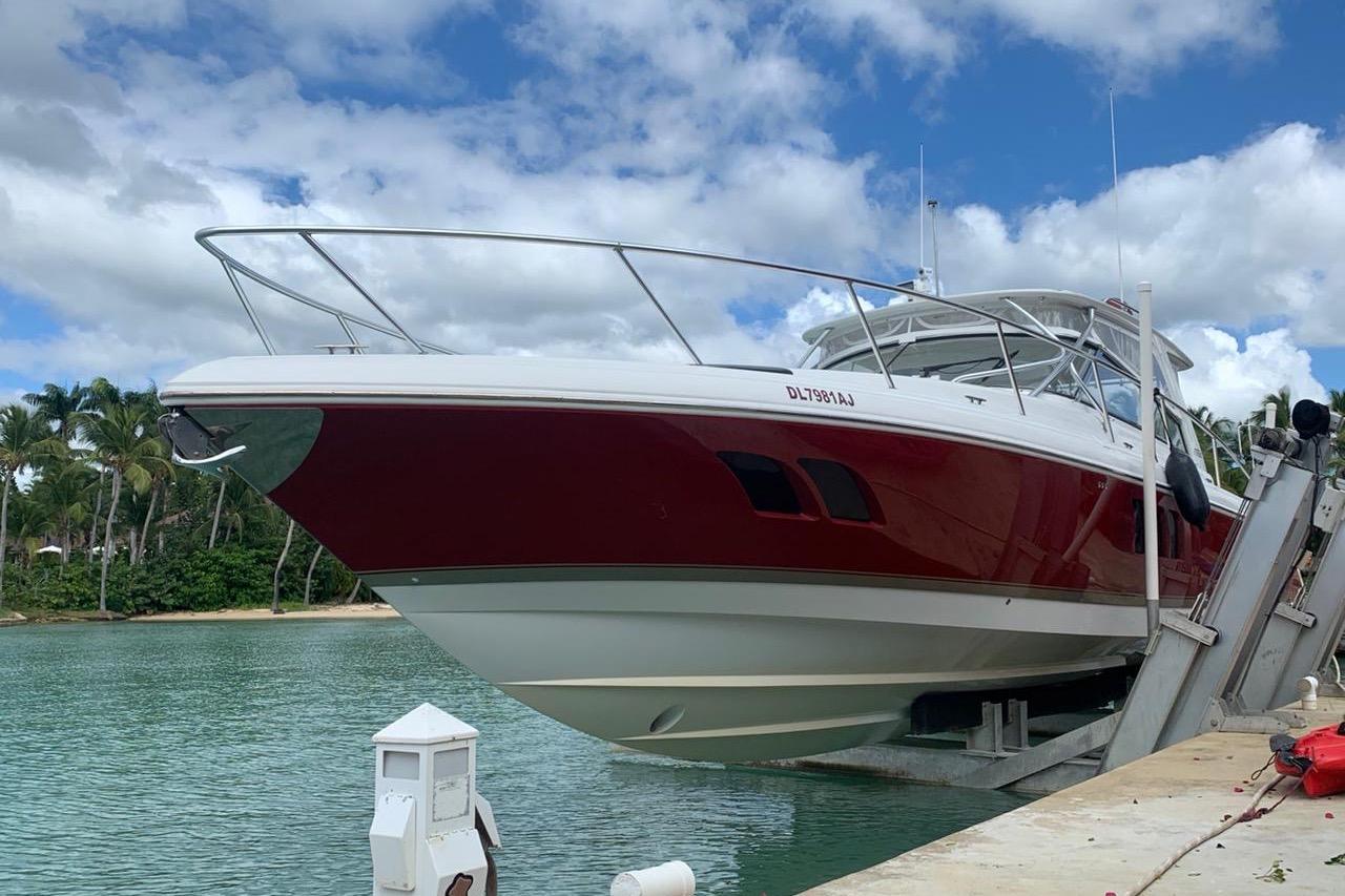 2009 Intrepid 475 Sport Yacht