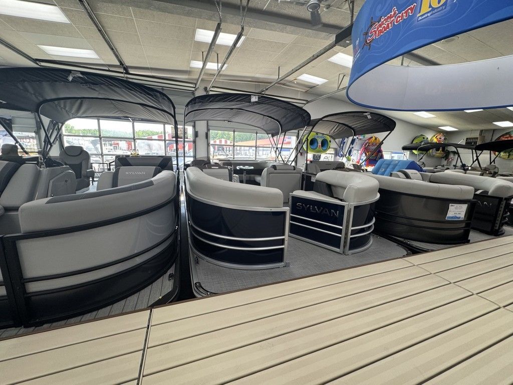 2026 Sylvan Mirage 8520 CRS