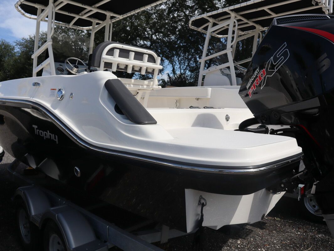 2025 Bayliner Trophy Series T22CC