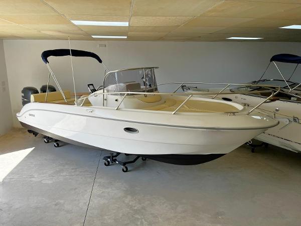 Sessa Key Largo 25