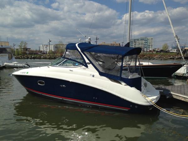 2009 Sea Ray 270 Sundancer
