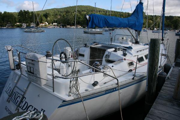 1983 Hunter 34