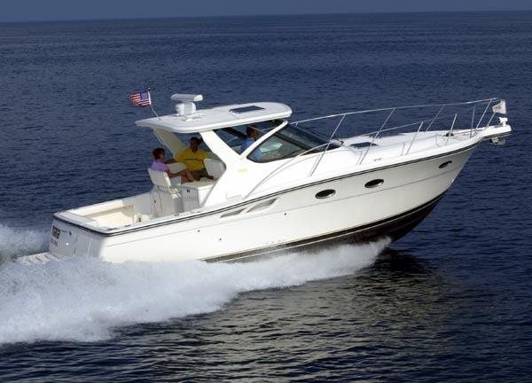 Tiara Yachts 3200 Open Manufacturer Provided Image