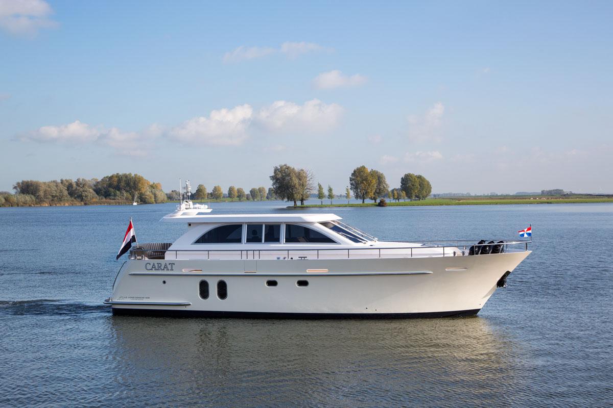 2013 Van den Hoven Executive 1500