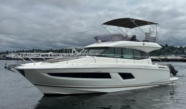 2015 Prestige 420