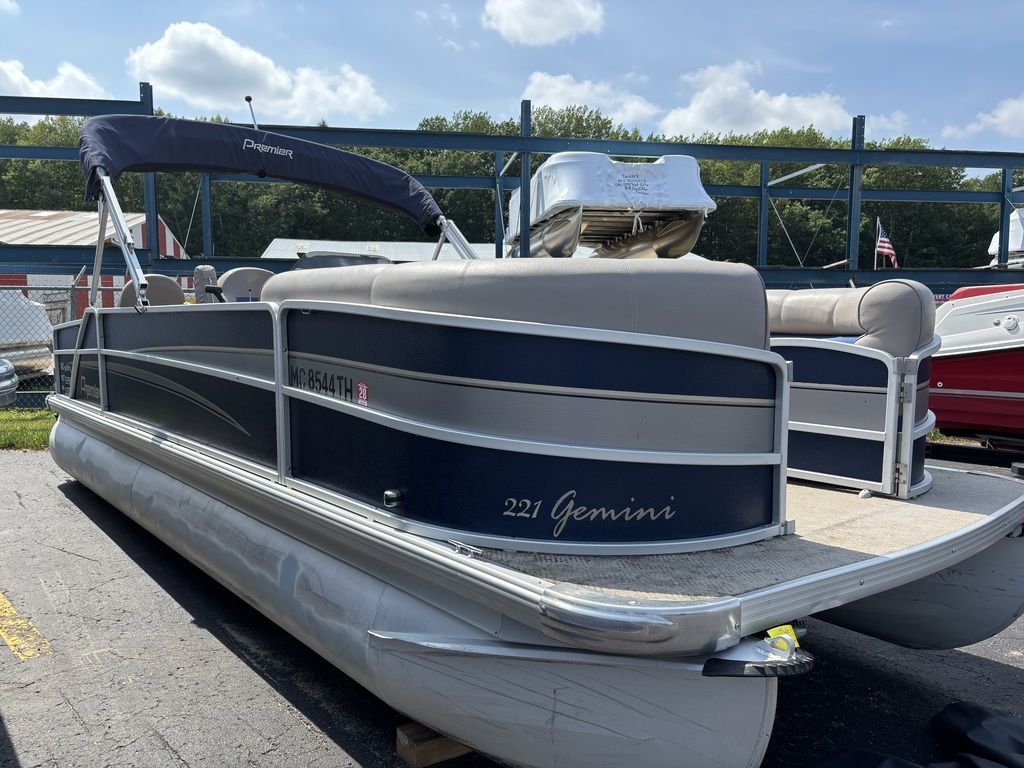 Premier Gemini RE 221