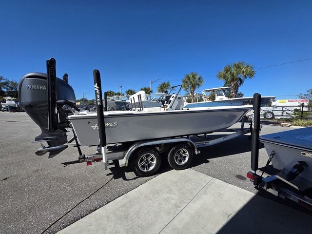 2023 Hewes Redfisher 21