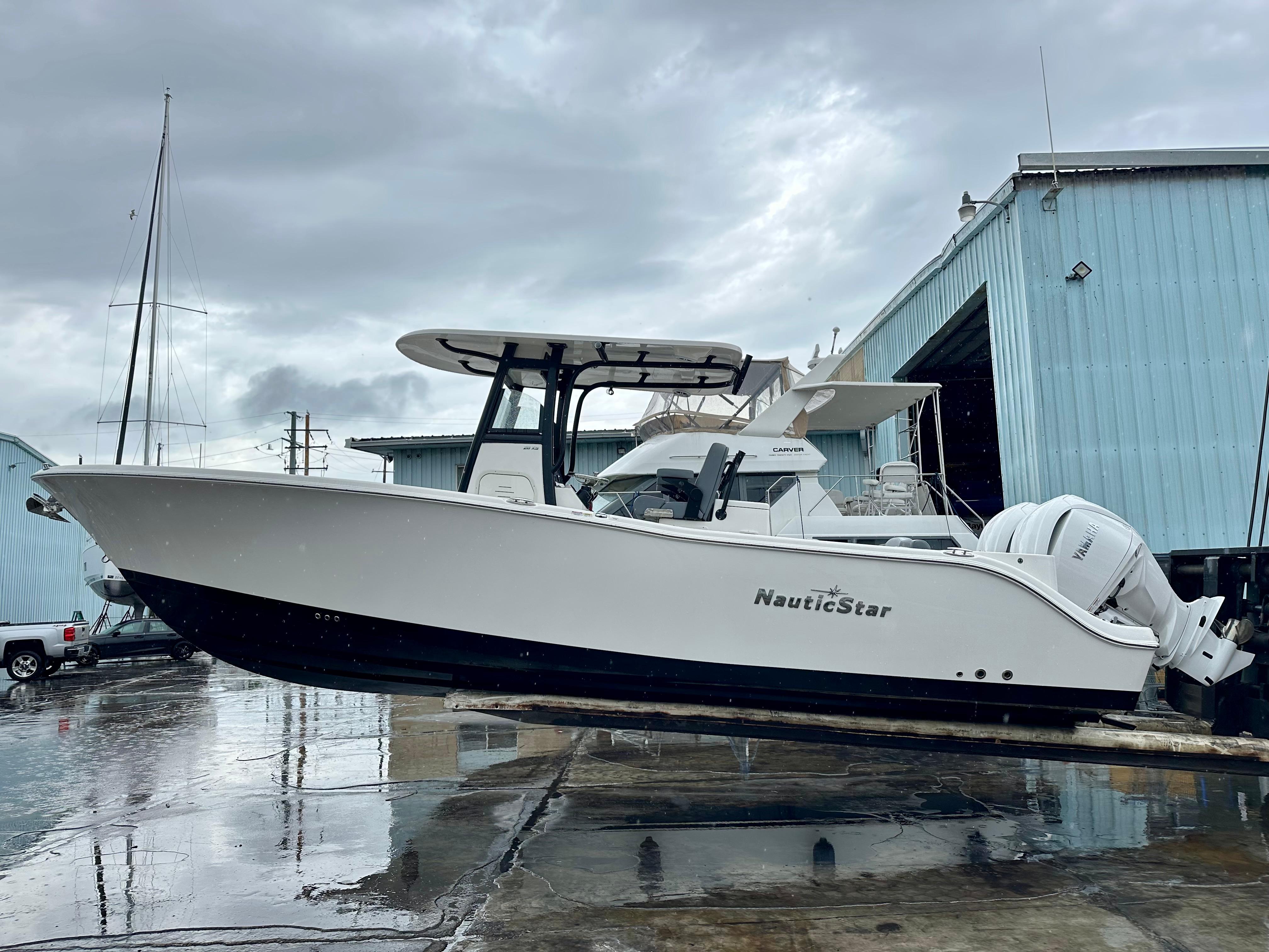 2023 NauticStar 28 XS