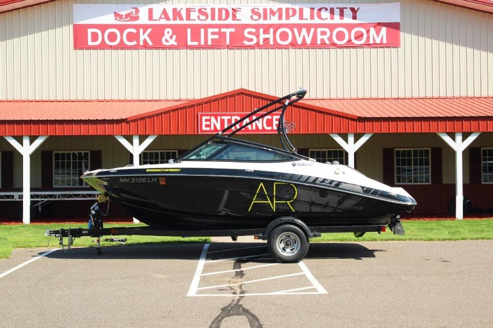 2015 Yamaha Boats AR190