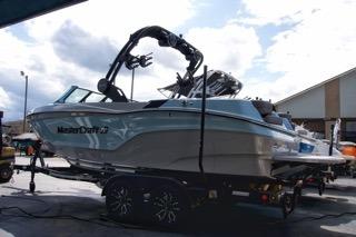 2025 MasterCraft XT22 T