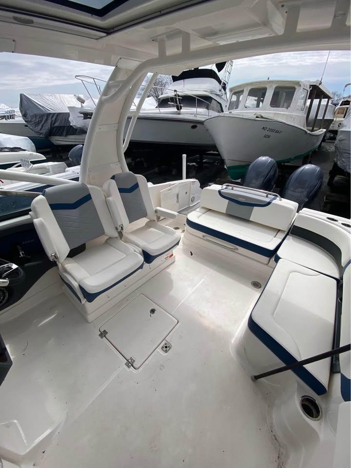 2022 Chaparral 280 OSX