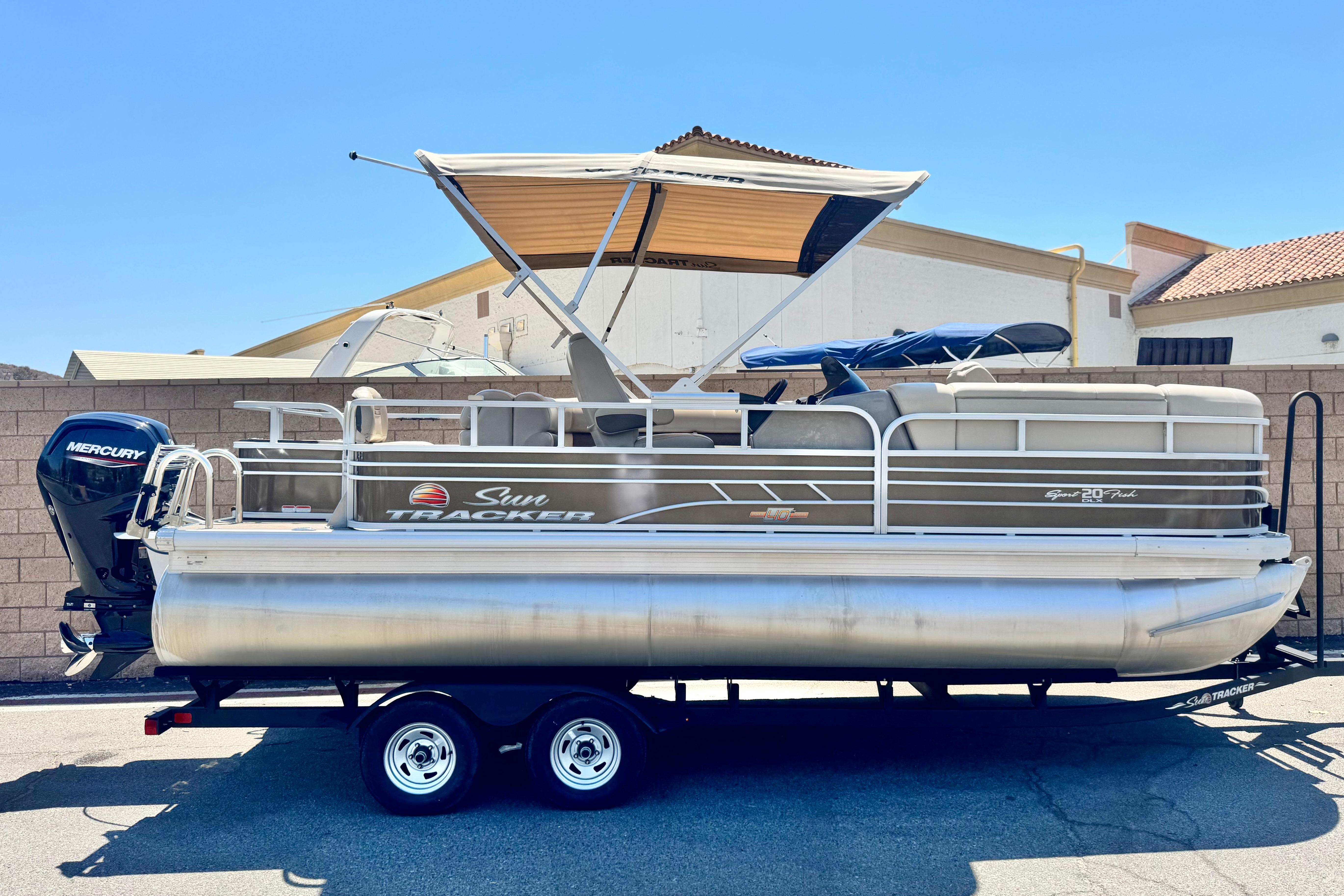 2023 Sun Tracker SportFish 20 DLX