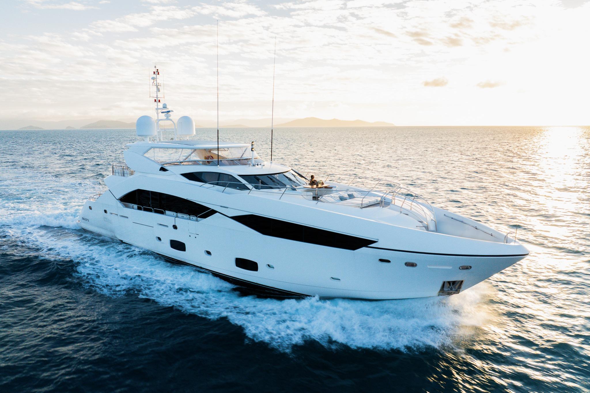 2015 Sunseeker 115 Sport Yacht