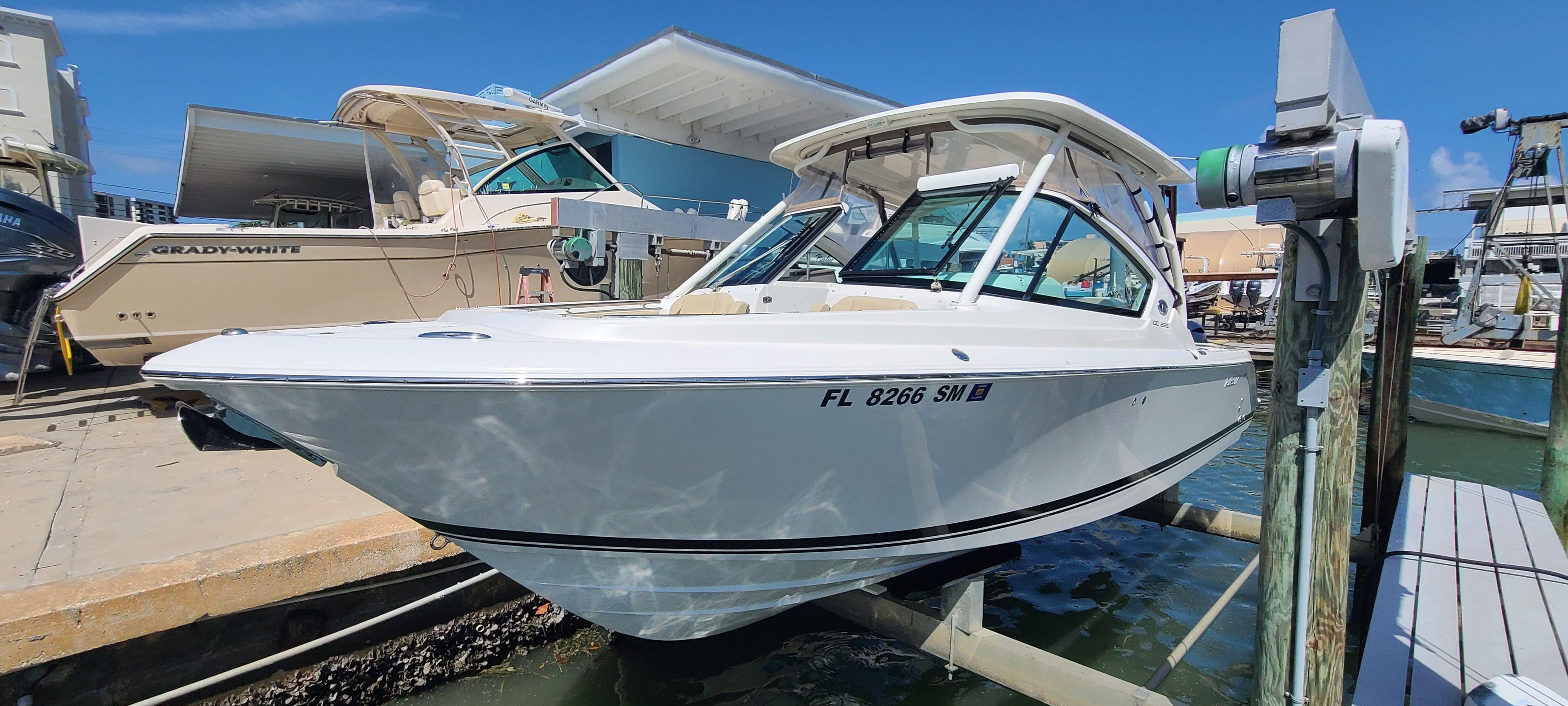 2020 Pursuit DC 266 Dual Console