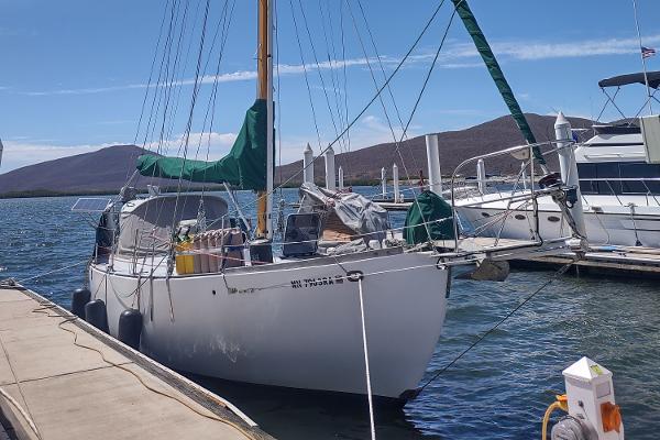 1973 Westsail Kendall 32