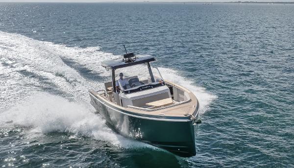 2023 Fjord 38