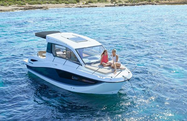 2025 Quicksilver Activ 755 Weekend