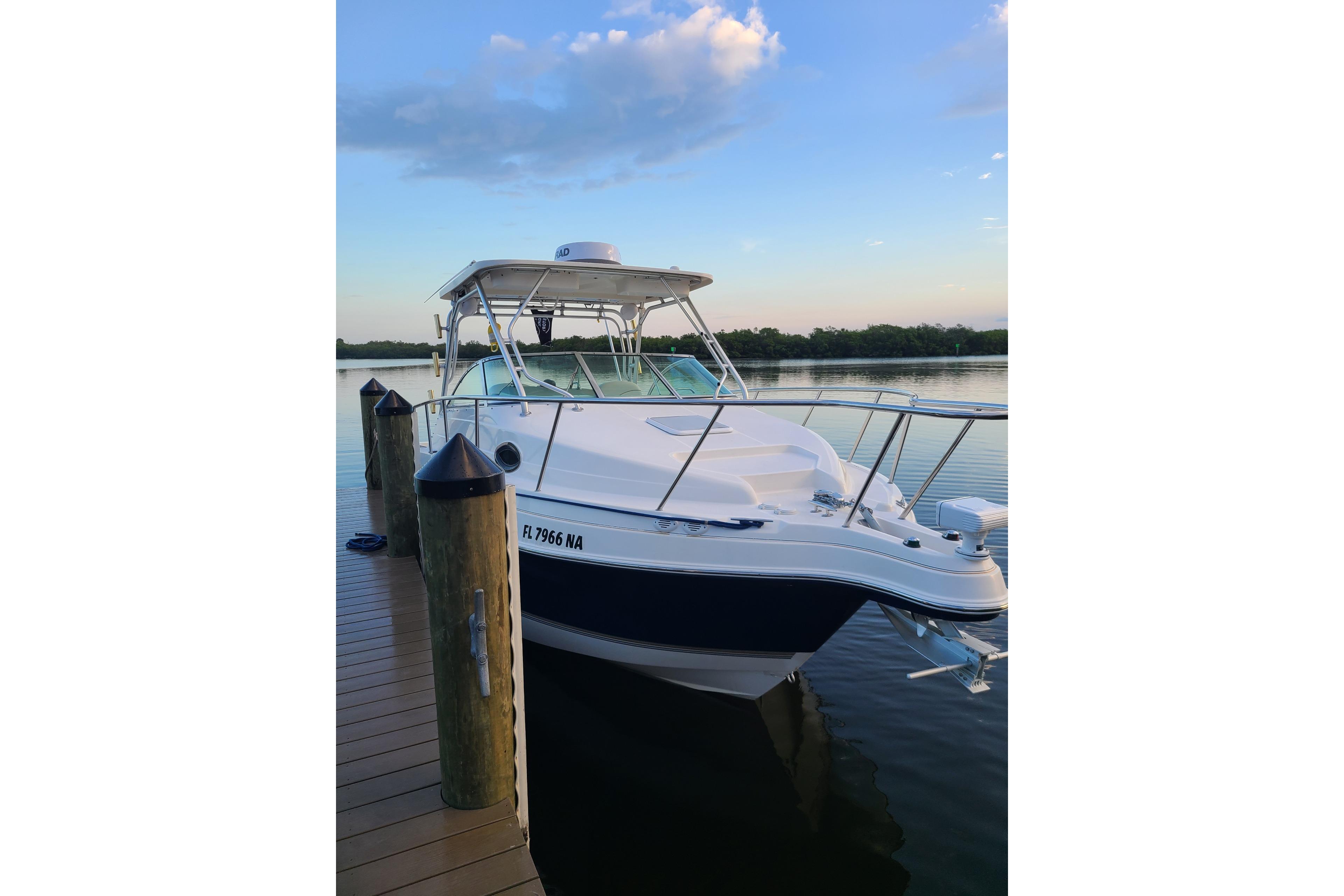 2005 Aquasport 275 Explorer