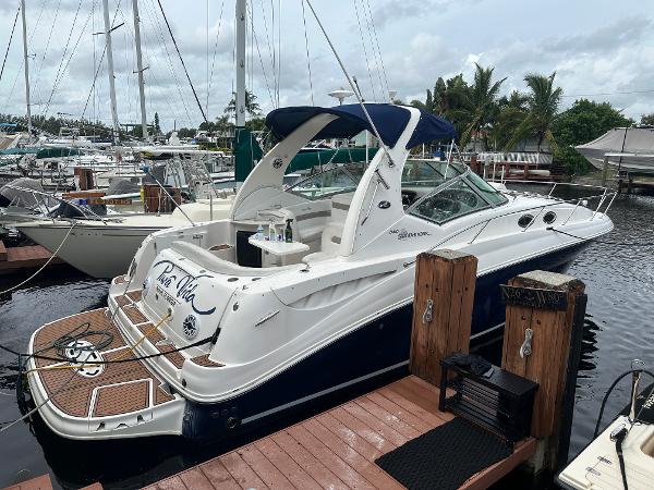 2005 Sea Ray 320 Sundancer