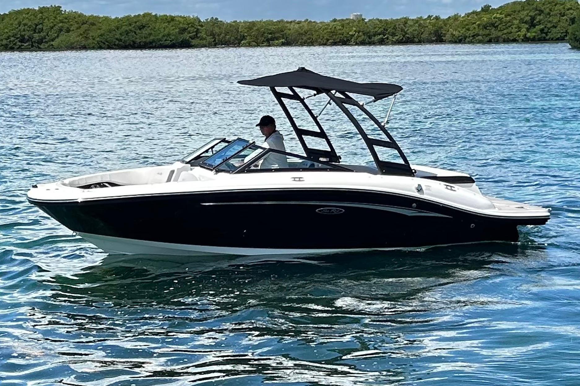 2024 Sea Ray SPX 190
