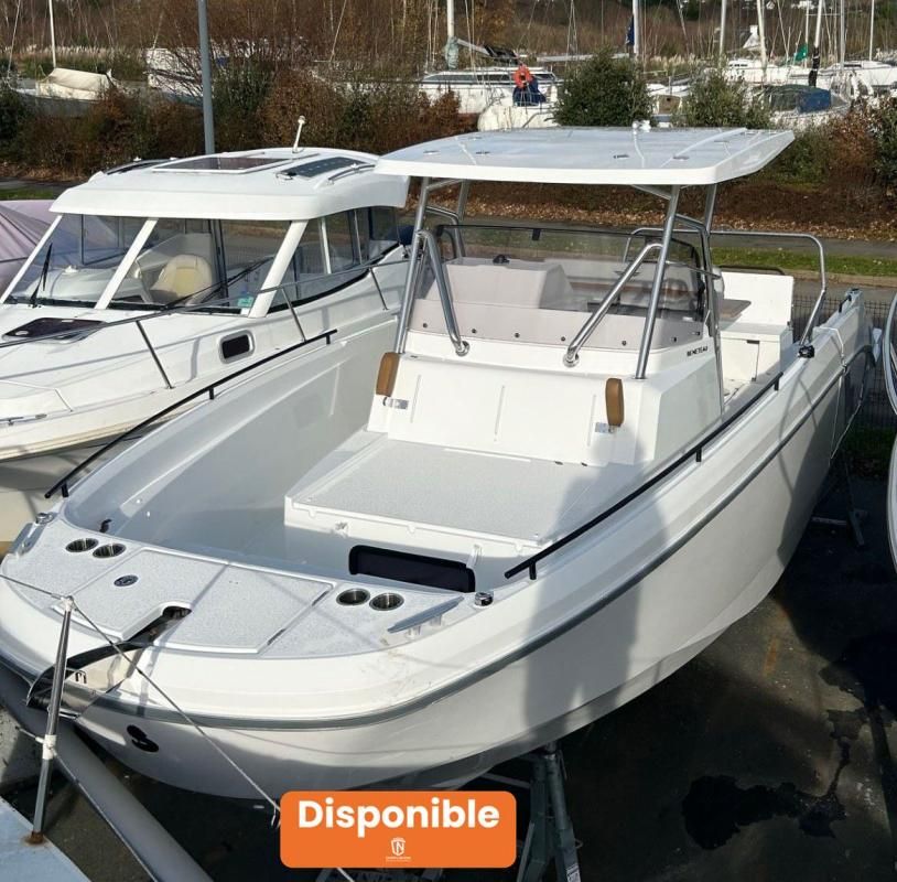 2023 Beneteau FLYER 9 SPACEDECK OB