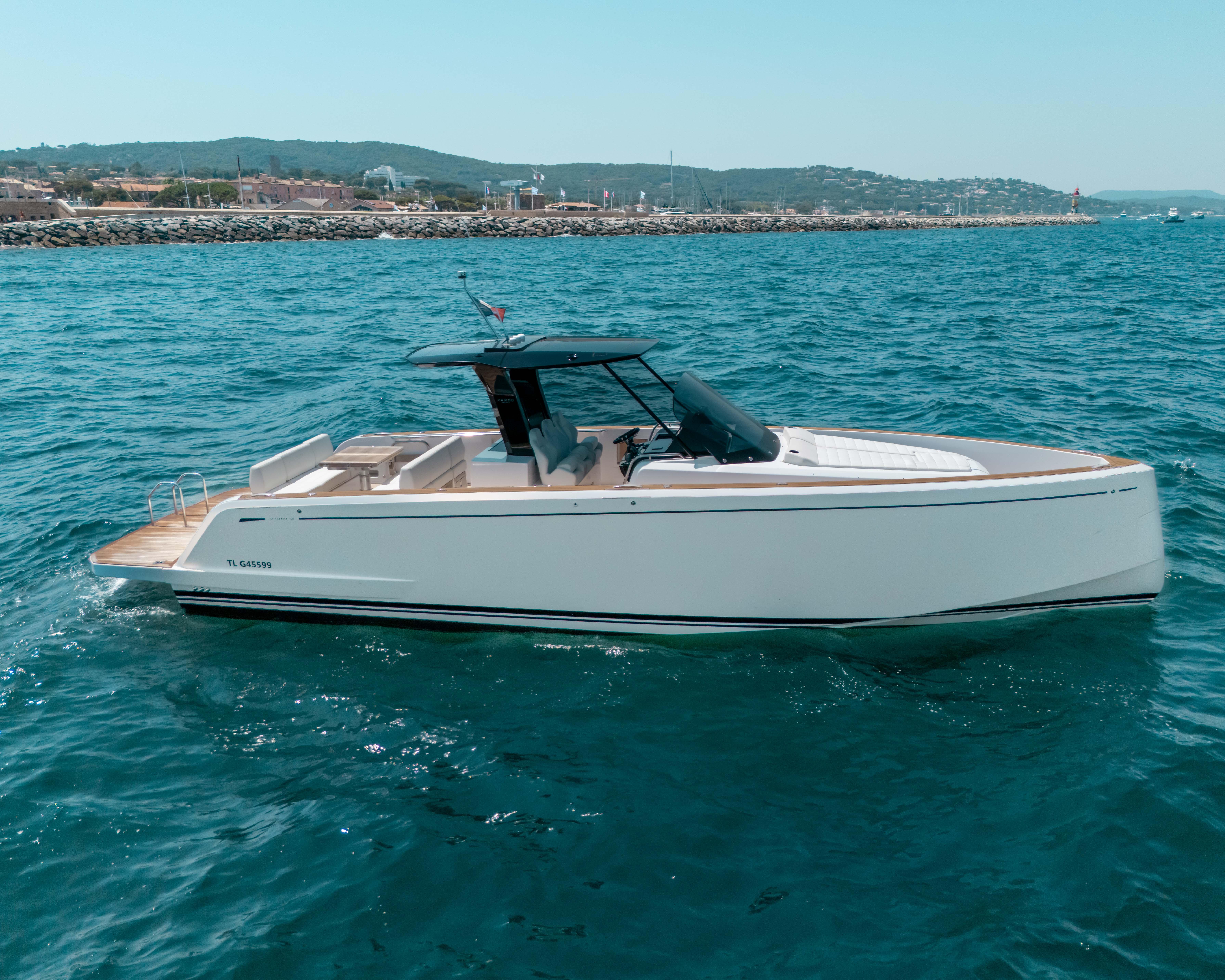 Pardo Yachts 38
