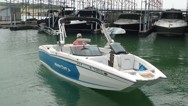 2021 MasterCraft XStar