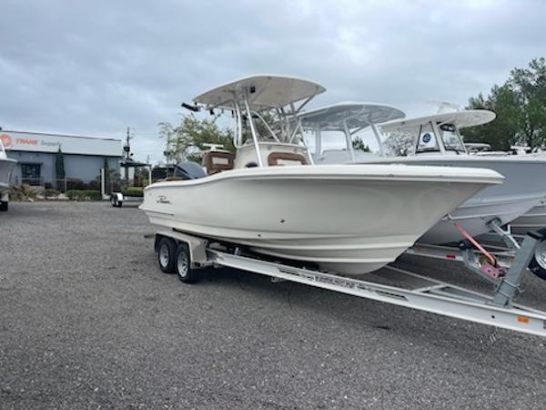 2024 Pioneer 222 Islander