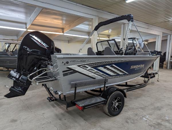 Smoker Craft Pro Angler XL 182 2023 Smoker Craft Pro Angler XL 182 fishing boat in showroom.