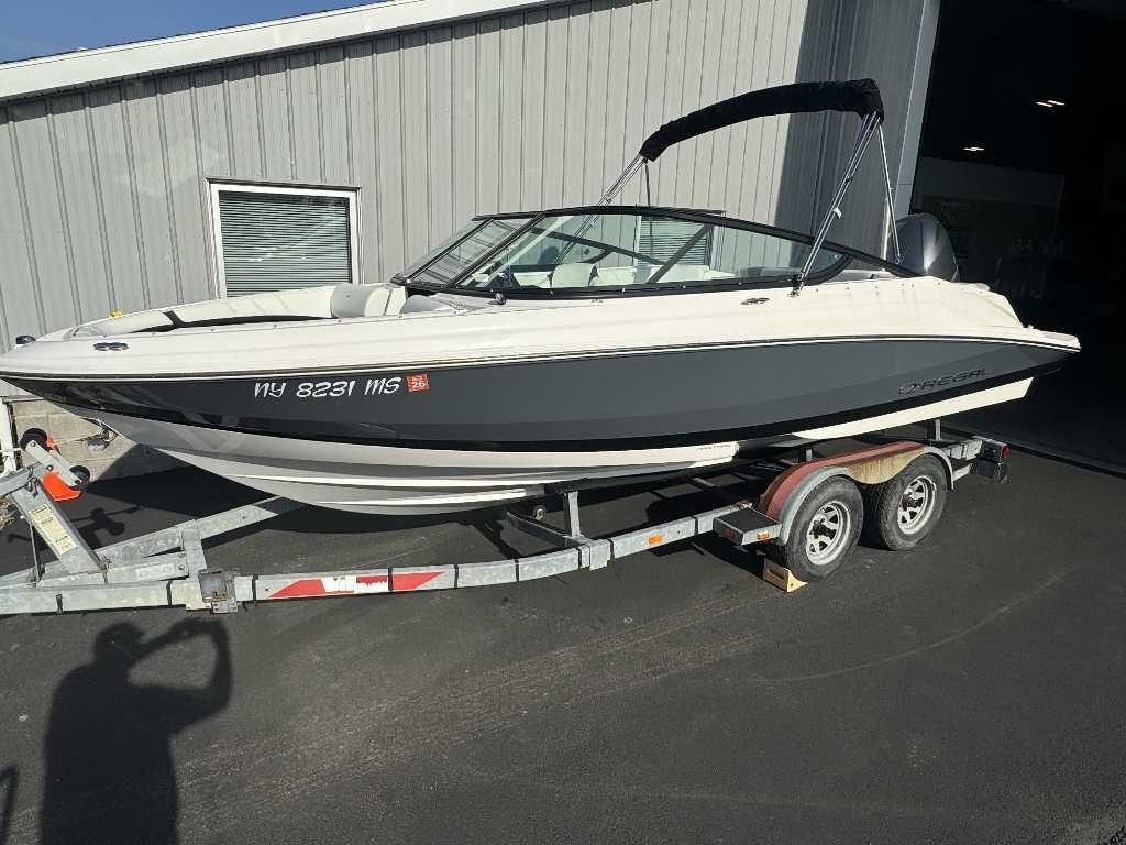 2023 Regal 21OBX