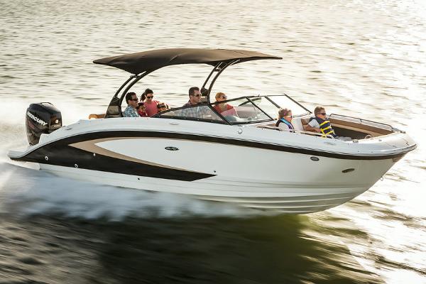 Sea Ray 270 Sundeck Outboard Manufacturer Provided Image