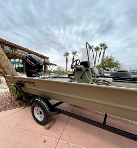 Newish 2018 tracker grizzly 1860 CC - boats - by owner - marine sale -  craigslist