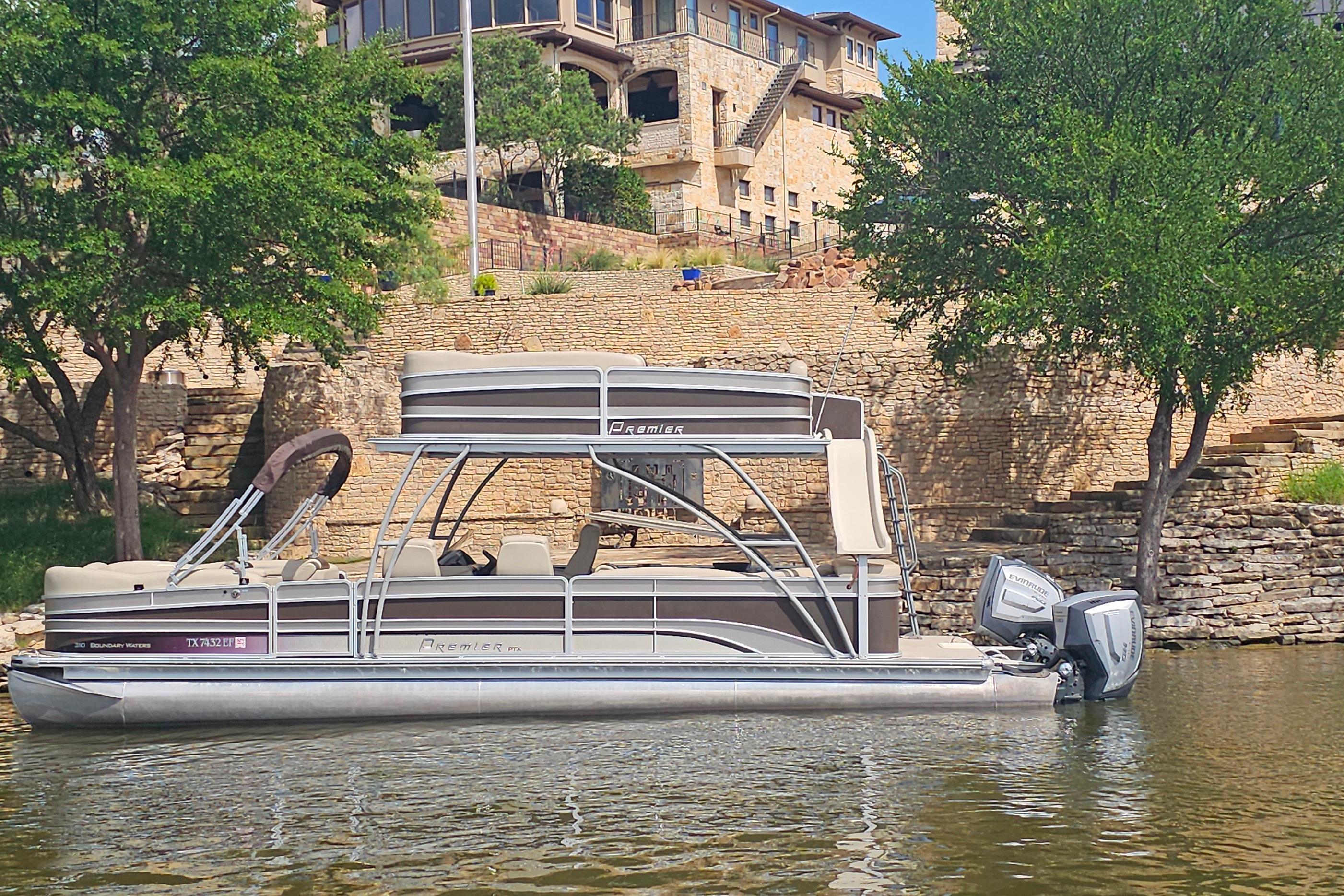 2015 Premier 310 Escalante