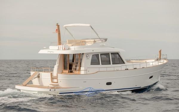 2020 Sasga Yachts Minorchina 54 FLY