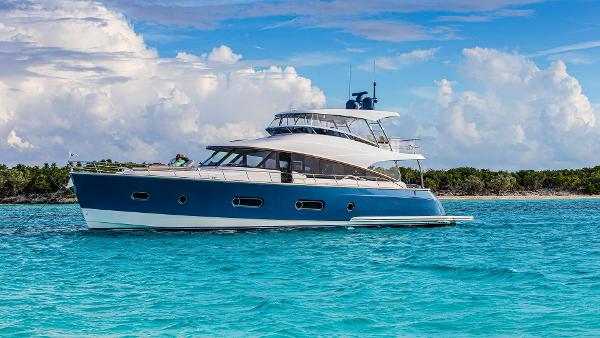 2025 Belize 66 Daybridge
