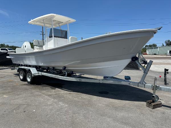 2025 Panga 25 Center Console