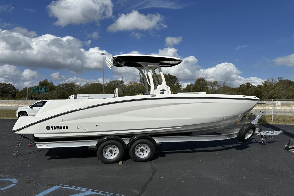 Yamaha Boats 252 FSH Sport