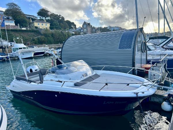 Jeanneau Cap Camarat 6.5 WA